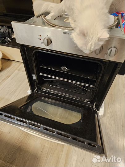 Газовый духовой шкаф zanussi