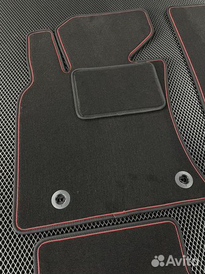 Автоковрики Toyota Camry 2017-2023