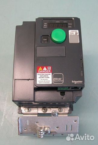 Преобразователь Schneider Electric ATV320U04N4C