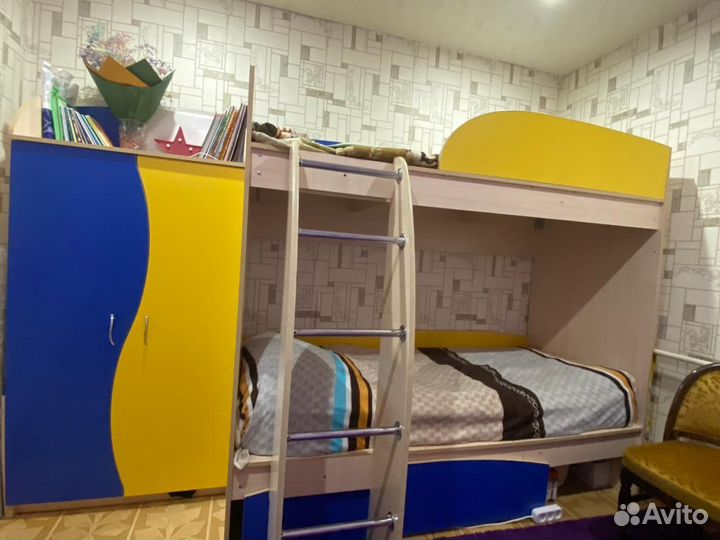 Двухъярусная кровать бу