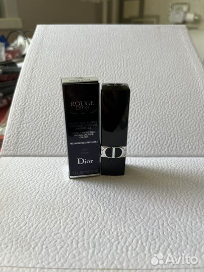 Помада Dior 720