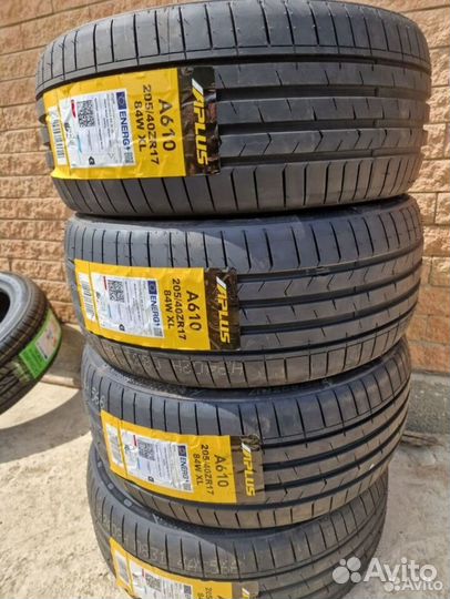 Kapsen K3000 205/40 R17