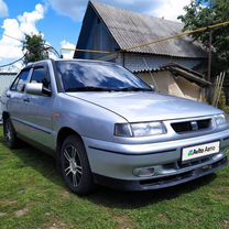 SEAT Toledo 1.8 MT, 1995, 213 150 км, с пробегом, цена 270 000 руб.