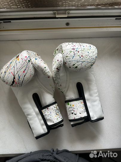 Боксерские перчатки женские 12 унций