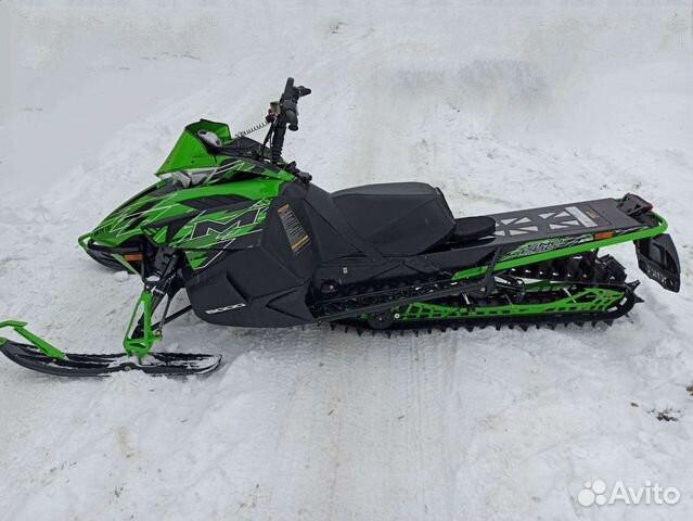 Arctic Cat M8000 sno pro