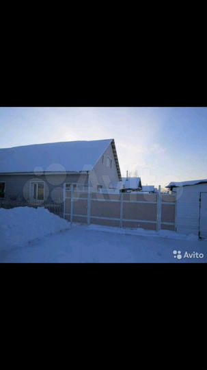 Дом 98 м² на участке 5 сот.