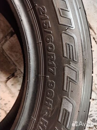 Bridgestone Dueler H/T 843 215/60 R17 96H