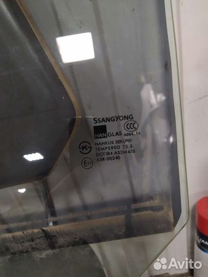 Стекло заднее левое ssangyong kyron