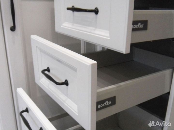 Кухонный гарнитур угловой на заказ