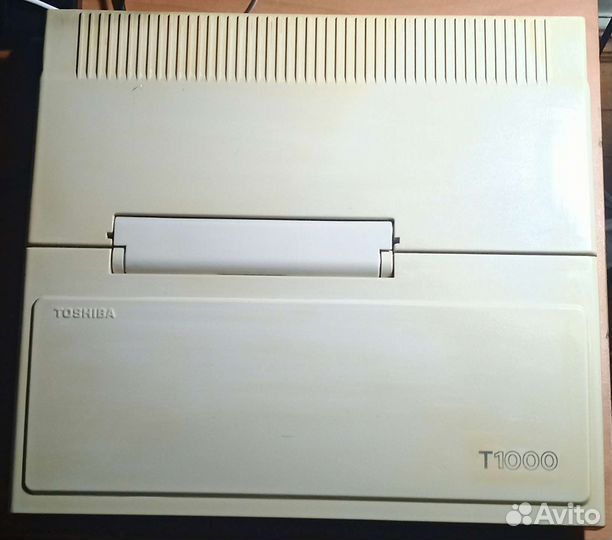 Toshiba T1000