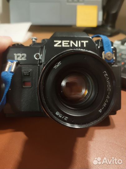 Фотоаппарат zenit 122 вместе с объективом helios