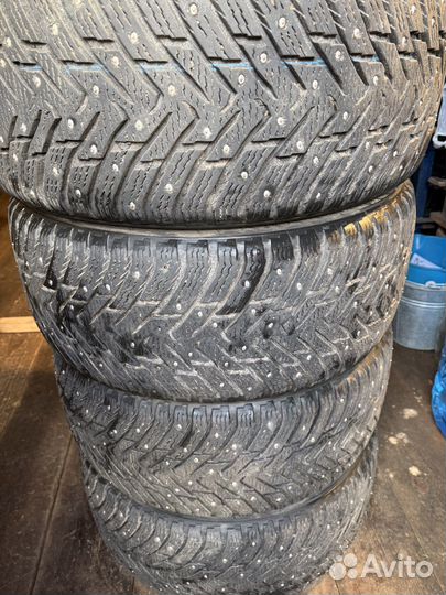 Nokian Tyres Hakkapeliitta 8 245/40 R18