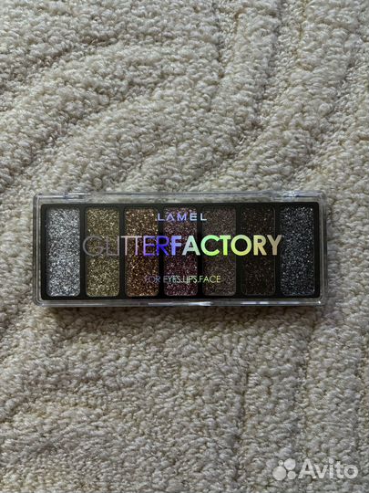 Палетка Lamel Professional Glitter Factory