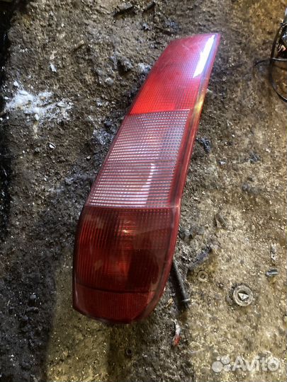 Фонарь задний правый fiat punto 1