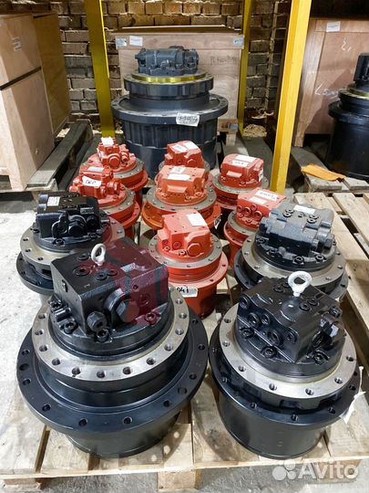 Бортовой редуктор Doosan DX340LC