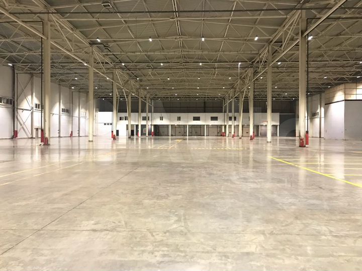 Склад, производство 8000 м²