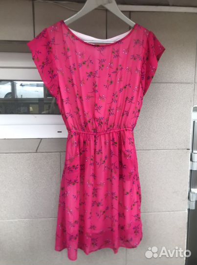 Платье новое 46 размер