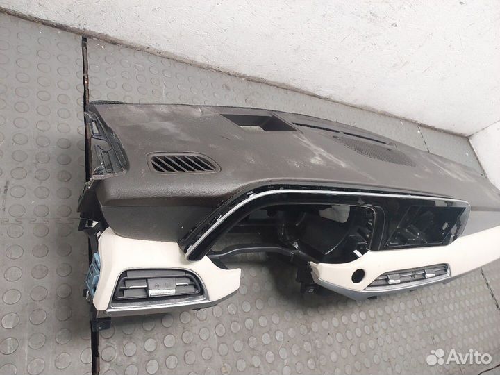 Панель передняя салона Hyundai Palisade, 2021