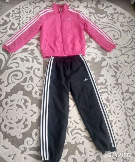Спортивный костюм adidas для девочки