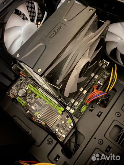 Комплект lga 2011 8 ядер 16 потоков 16gb