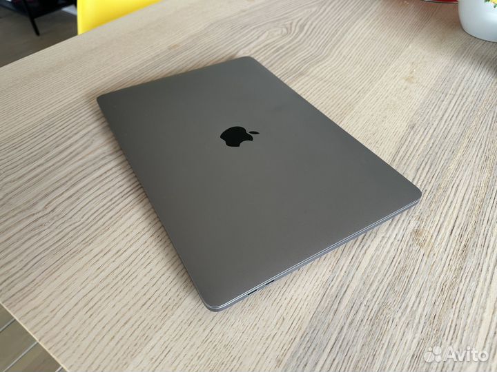 Macbook Pro 13 M1 16gb 1tb