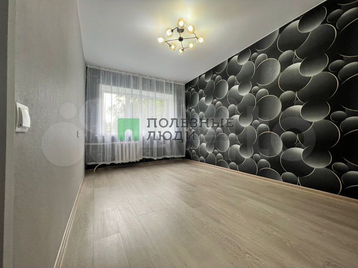2-к. квартира, 43 м², 5/5 эт.