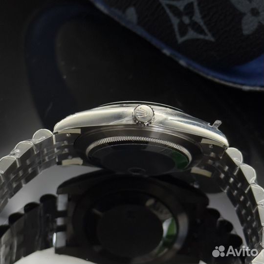 Часы Rolex datejust 41mm новые с гарантией
