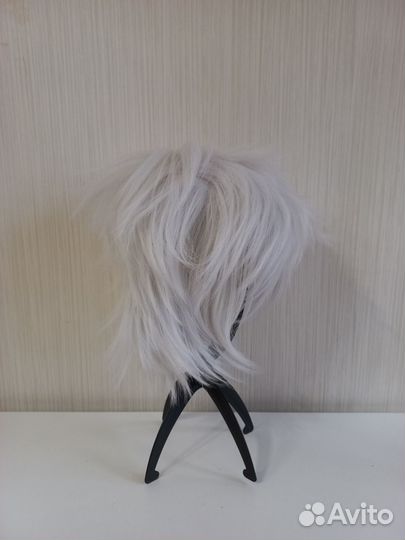 Парик белый короткий новый для косплея