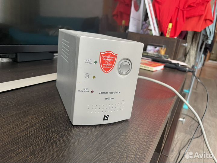 Стабилизатор напряжения Defender 1000VA