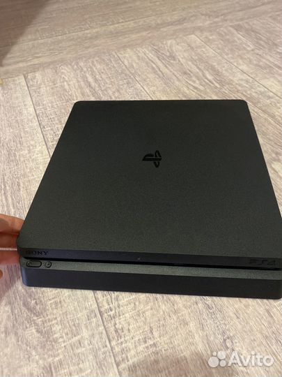 Sony PS4 slim 1tb