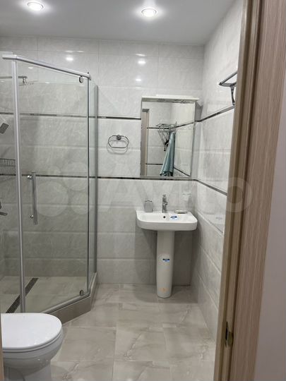2-к. квартира, 100 м², 3/9 эт.