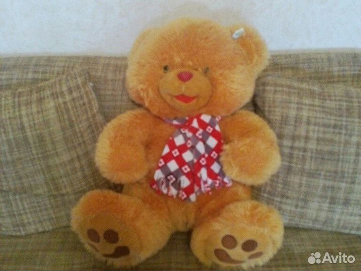 Плюшевый медведь