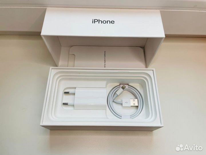 Зарядка на iPhone, Оригинал, Новая