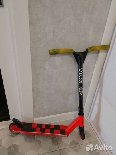 Трюковой самокат