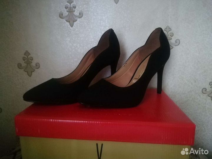 Туфли новые Vizzano, 37 размер