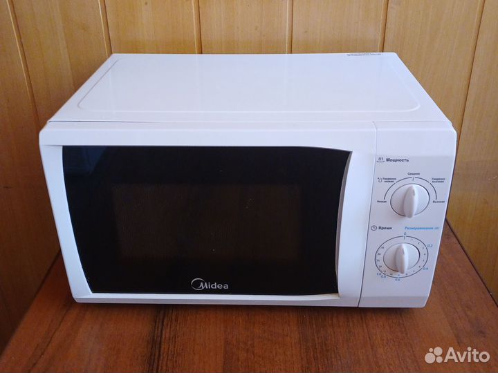 Микроволновая печь Midea