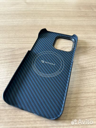 Чегол на iPhone 14 pro max pitaka оригинал