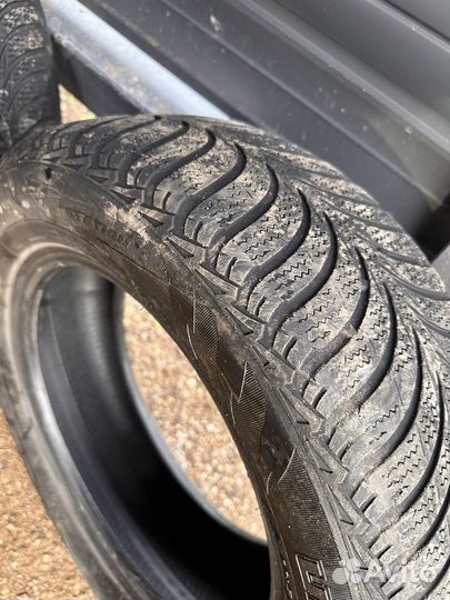 Goodyear UltraGrip Ice 185/65 R15