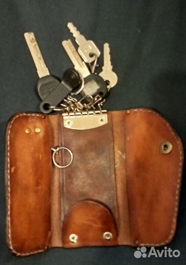 Ключница нат. кожа ручная работа
