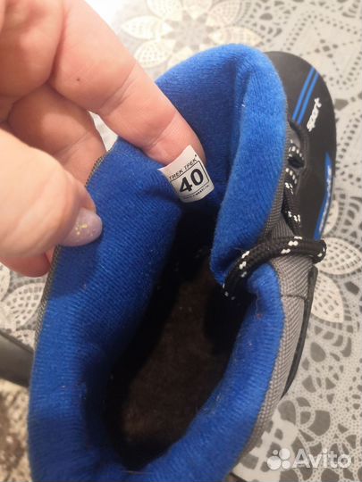 Лыжные ботинки