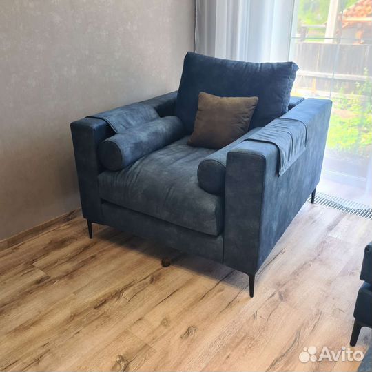 Диван и кресло новые