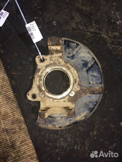 Кулак поворотный передний правый Ssang Yong Kyron