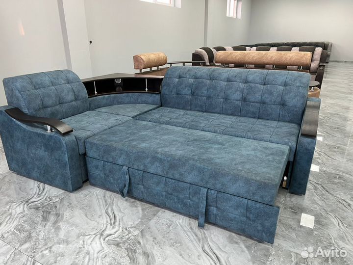 Диван угловой