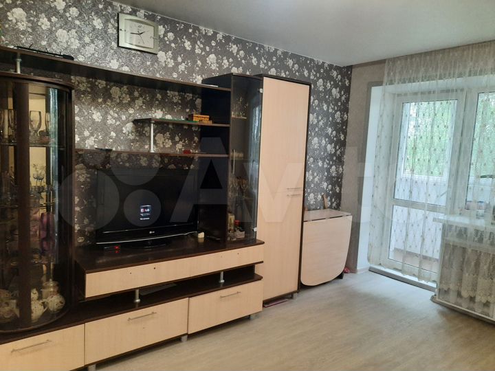 3-к. квартира, 64 м², 3/5 эт.