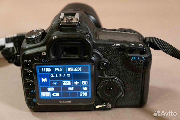 Canon EOS 5D Mark II Body