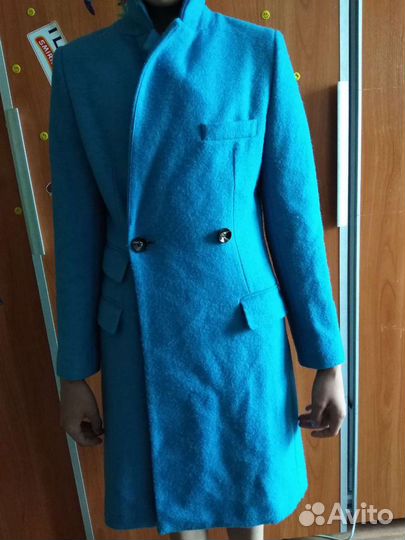Пальто женское 42 44