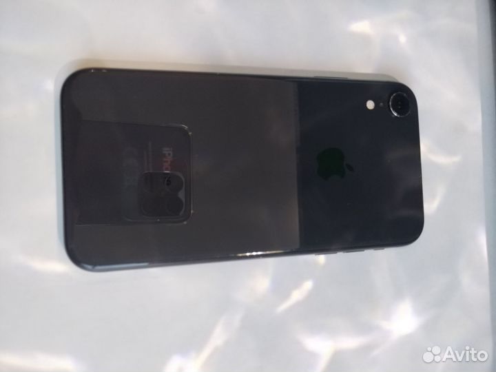 iPhone Xr, 64 ГБ