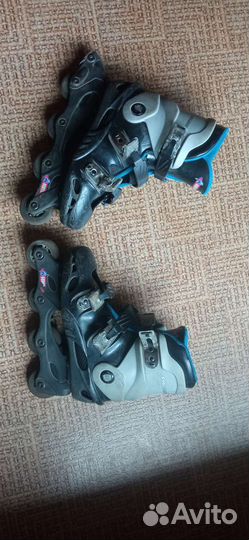 Роликовые коньки