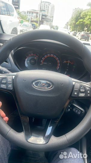 Сиденья на весту