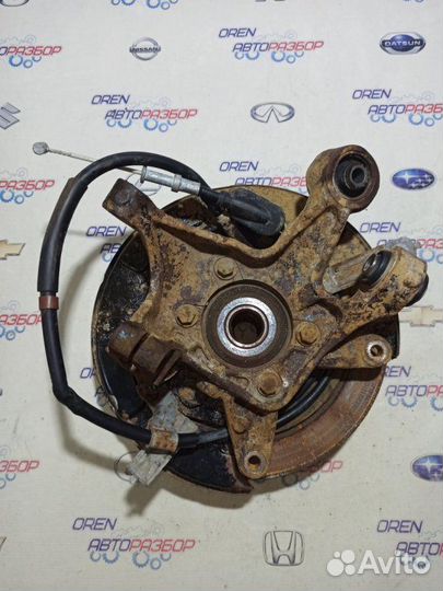 Кулак поворотный задний левый Subaru Impreza седан